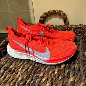 Nike Zoom VaporFly 4% Flyknit‎ Running Racing Shoes Crimson Men's 7.5 AJ3857-600